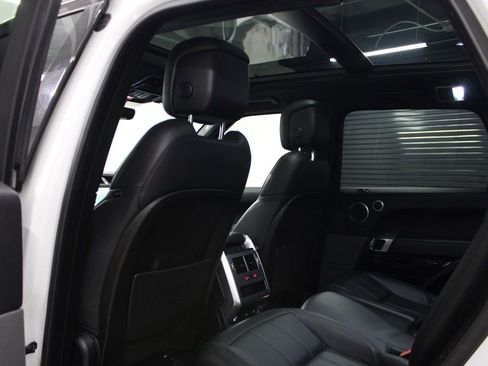 Used 2020 Land Rover Range Rover Sport HSE Dynamic image 42