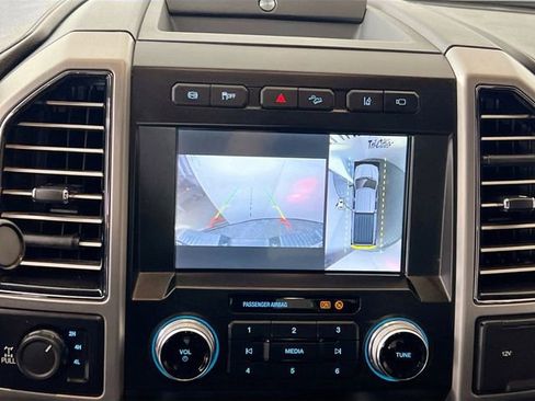 Used 2021 Ford F350 Platinum image 23