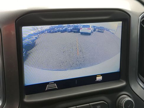 Used 2021 Chevrolet Silverado 1500 LT w/ Fleet Comfort Package image 27