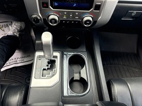 Used 2017 Toyota Tundra Platinum AWD/4WD image 17