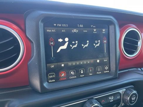 Used 2021 Jeep Gladiator Rubicon image 25