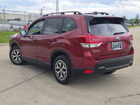 Used 2024 Subaru Forester Premium AWD/4WD image 13