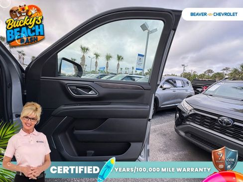 Used 2024 Chevrolet Suburban LT AWD/4WD image 28