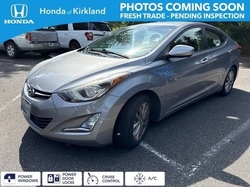 Used 2014 Hyundai Elantra SE w/ Option Group 02 FWD image 1
