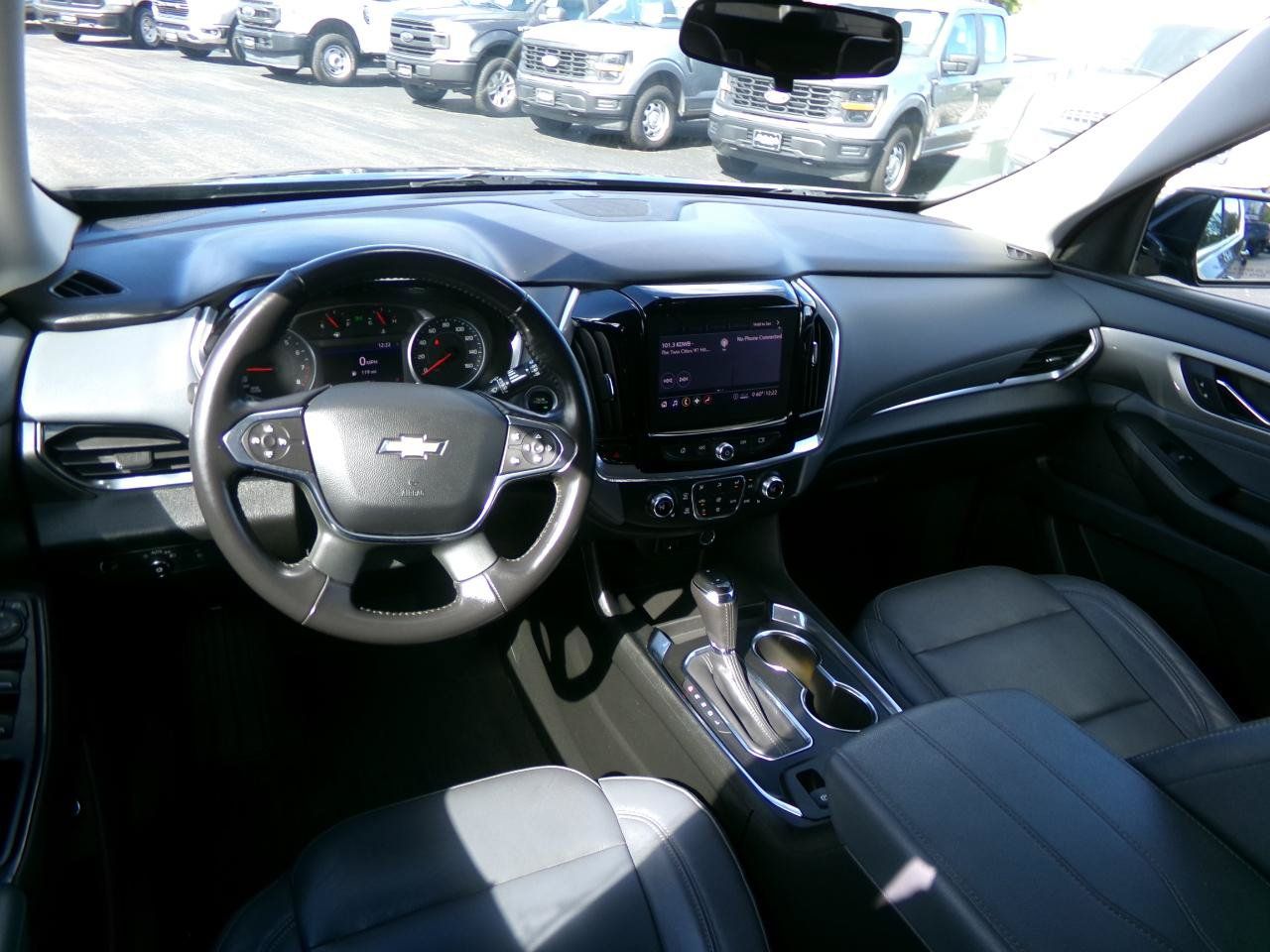 Used 2020 Chevrolet Traverse LT AWD/4WD image 15