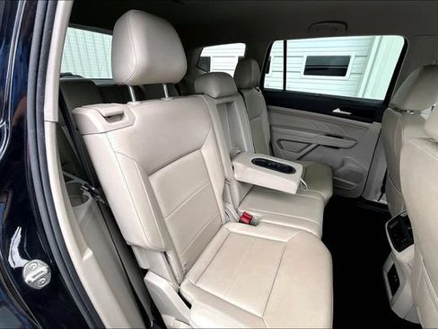 Used 2023 Volkswagen Atlas SE w/ Black Wheel Package FWD image 20