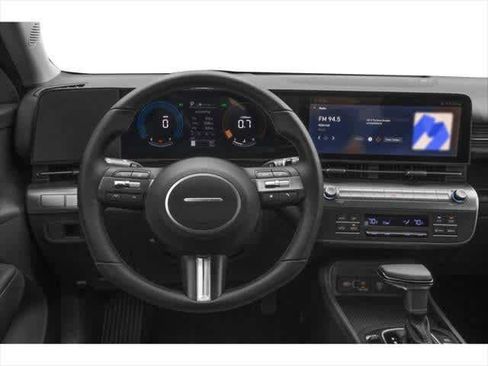 Used 2024 Hyundai Kona SEL AWD/4WD image 4