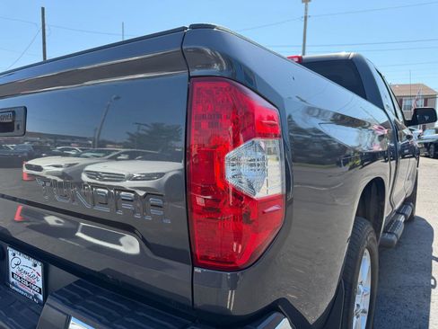 Used 2018 Toyota Tundra SR5 AWD/4WD image 26