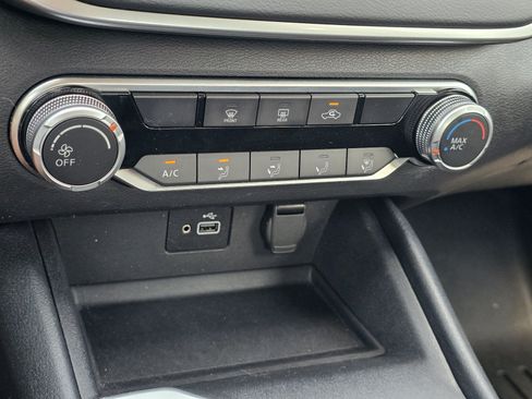 Used 2021 Nissan Altima 2.5 S w/ Driver Assist Package FWD image 21