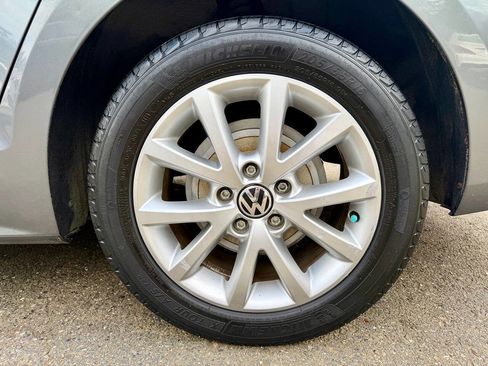 Used 2012 Volkswagen Jetta SE FWD image 27