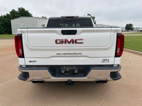 Used 2022 GMC Sierra 1500 SLT AWD/4WD image 6