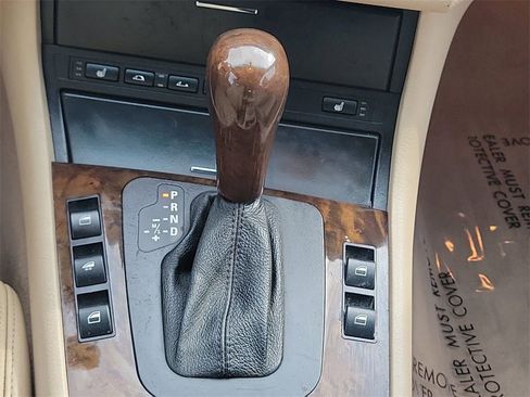 Used 2004 BMW 330Ci Convertible image 18