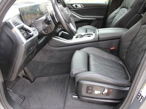 Used 2025 BMW X5 xDrive40i image 19