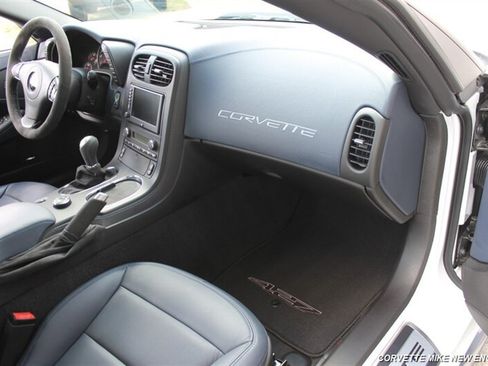 Used 2013 Chevrolet Corvette 427 w/ 1SC Preferred Equipment Group RWD image 23