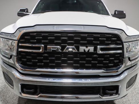 Used 2022 RAM 2500 Big Horn image 4