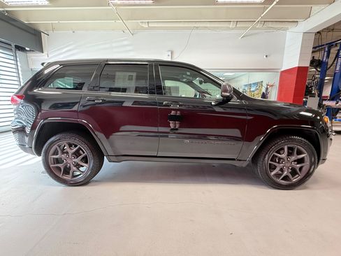 Used 2021 Jeep Grand Cherokee Limited w/ Quick Order Package 28K 80th AWD/4WD image 11