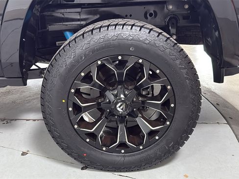 Used 2022 RAM 2500 Laramie image 23