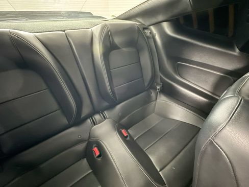Used 2016 Ford Mustang GT Premium w/ Equipment Group 401A RWD image 14