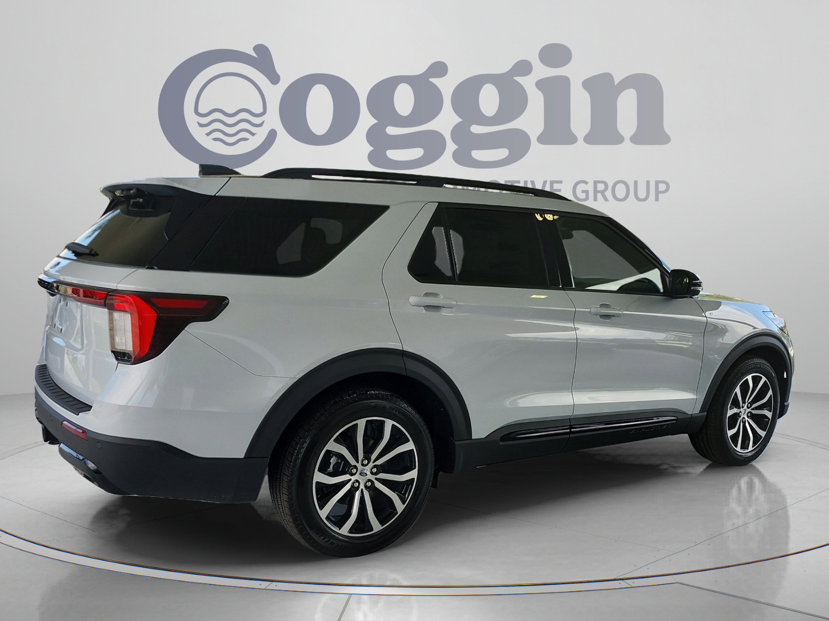 New 2026 Ford Explorer ST-Line w/ Premium Package RWD image 5