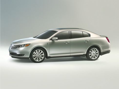 Used 2015 Lincoln MKS AWD w/ Equipment Group 101A image 1