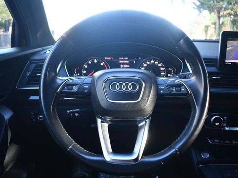 Used 2019 Audi Q5 2.0T Premium image 16