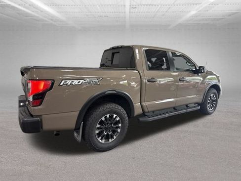 Used 2021 Nissan Titan PRO-4X w/ Pro-4x Convenience Package AWD/4WD image 30