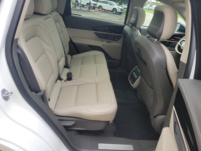 Certified 2024 Lincoln Nautilus Reserve w/ Equipment Group 202A AWD/4WD image 24