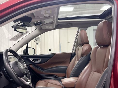 Used 2022 Subaru Forester Touring image 20