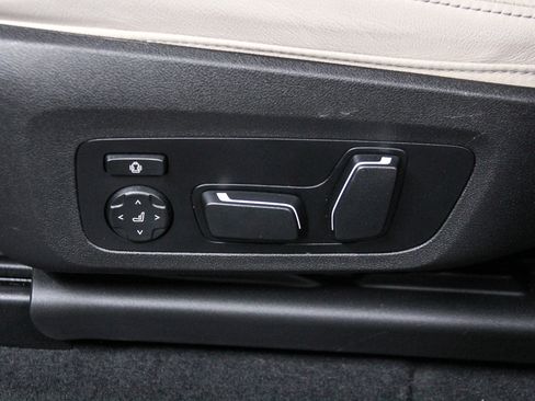 New 2025 BMW X4 M40i AWD/4WD image 21