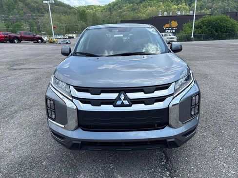 Used 2025 Mitsubishi Outlander Sport ES AWD/4WD image 8