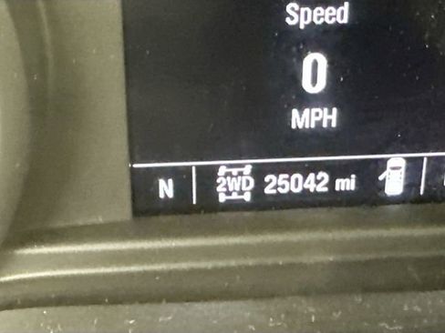 Used 2023 Chevrolet Silverado 1500 Custom image 15