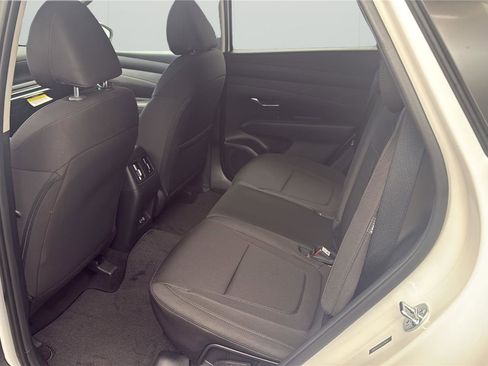 New 2026 Hyundai Tucson SEL FWD image 11