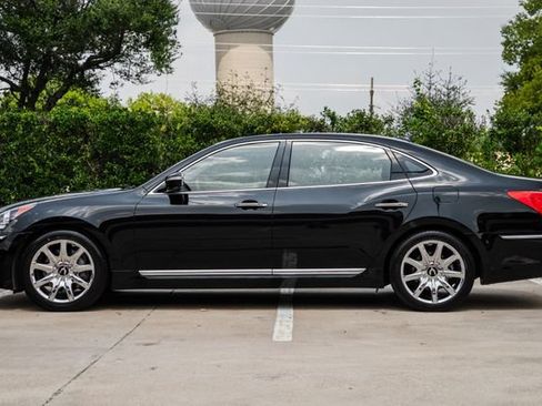 Used 2012 Hyundai Equus Signature RWD image 34