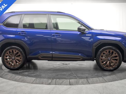 Used 2025 Subaru Forester Sport image 2