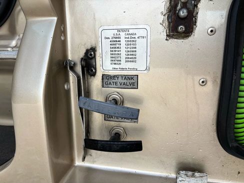 Used 2012 Chevrolet Express 2500 w/ Power Package image 47