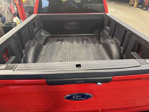 Used 2021 Ford F150 XLT w/ XTR Package image 10