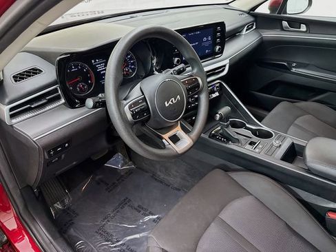 Used 2022 Kia K5 LXS image 9