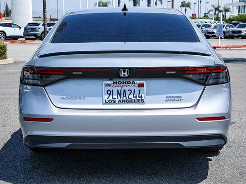 Used 2024 Honda Accord Sport image 6
