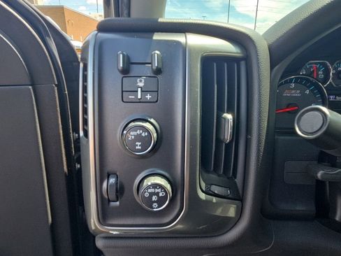 Used 2019 Chevrolet Silverado 1500 LT w/ All Star Edition AWD/4WD image 37