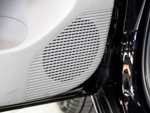 Used 2025 Hyundai Kona SEL image 39