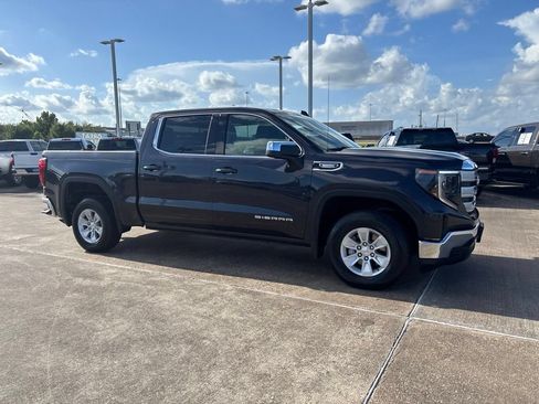 Used 2024 GMC Sierra 1500 SLE RWD image 7