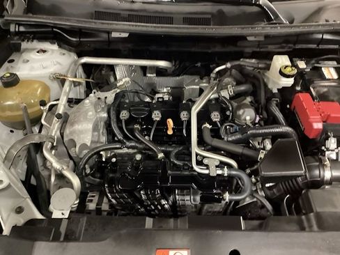 Used 2022 Mitsubishi Outlander ES image 30