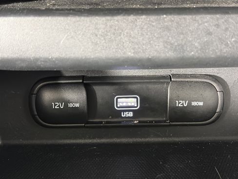 Certified 2023 Kia Seltos LX image 19