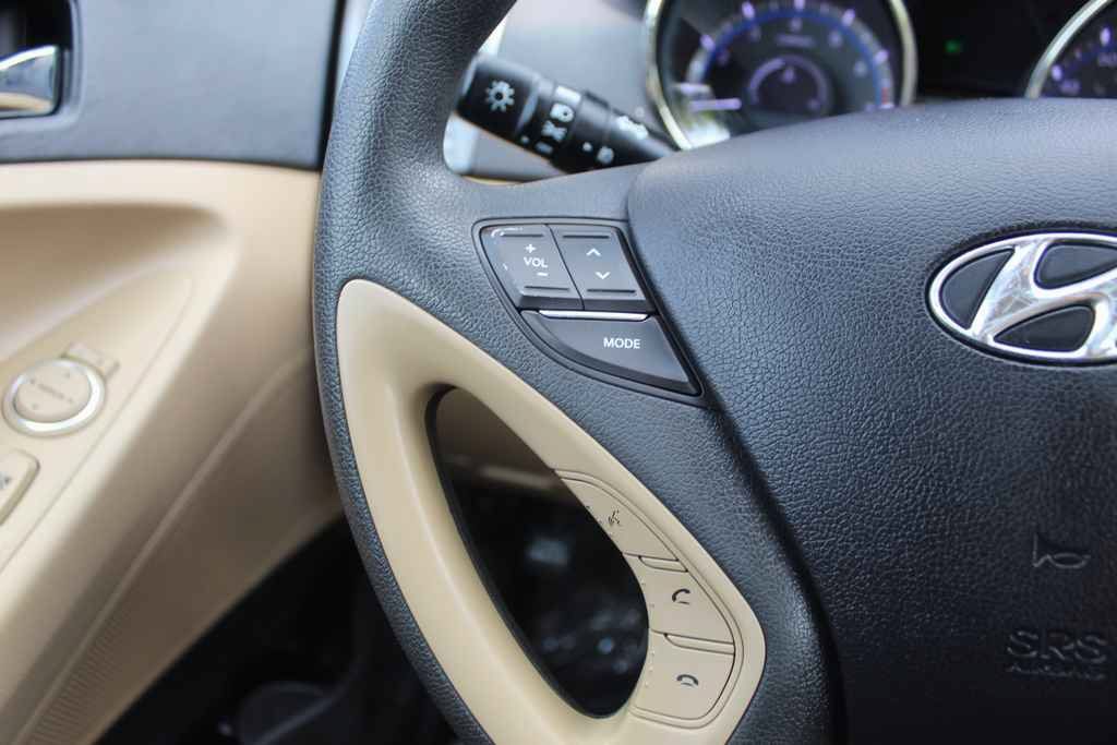 Used 2013 Hyundai Sonata GLS w/ Popular Equipment Pkg FWD image 14