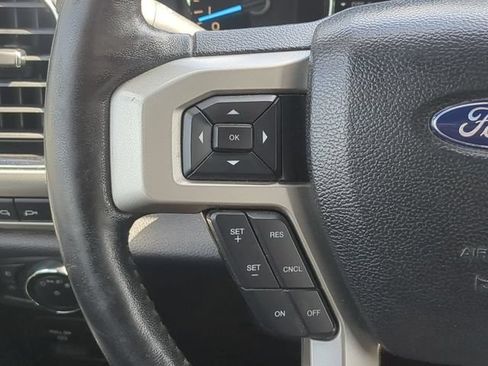 Used 2018 Ford F150 Lariat w/ Equipment Group 502A Luxury RWD image 31