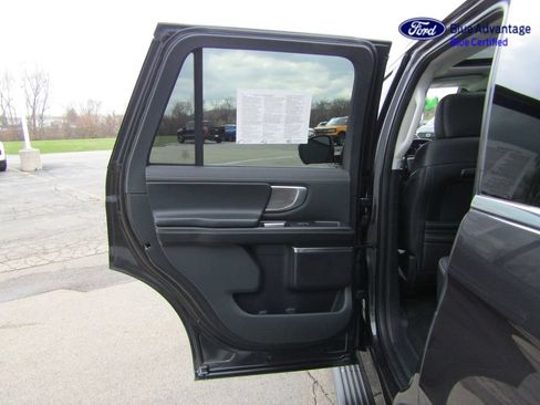 Certified 2025 Ford Expedition Platinum AWD/4WD image 49