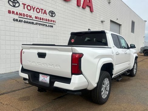New 2026 Toyota Tacoma SR5 image 5