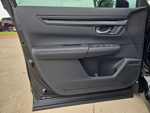 Used 2026 Honda CR-V TrailSport image 13