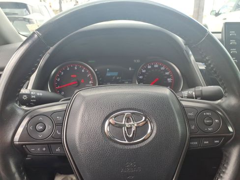 Used 2023 Toyota Camry XSE FWD image 21
