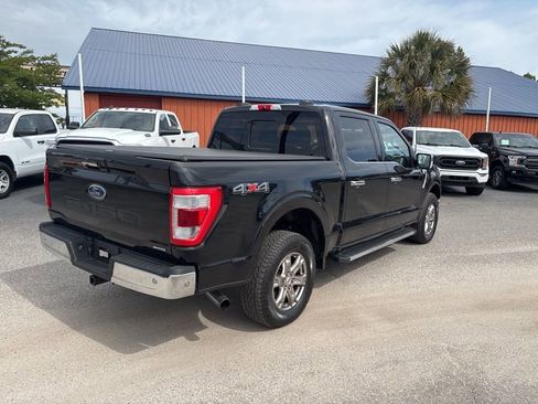 Used 2021 Ford F150 Lariat w/ Equipment Group 502A High AWD/4WD image 3